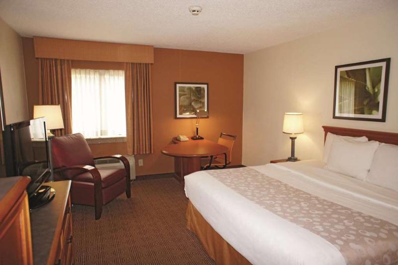 La Quinta By Wyndham Tampa Brandon West Hotel Heartland Exterior photo